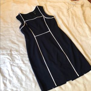 ⚓️ Navy with white pipping detail dress